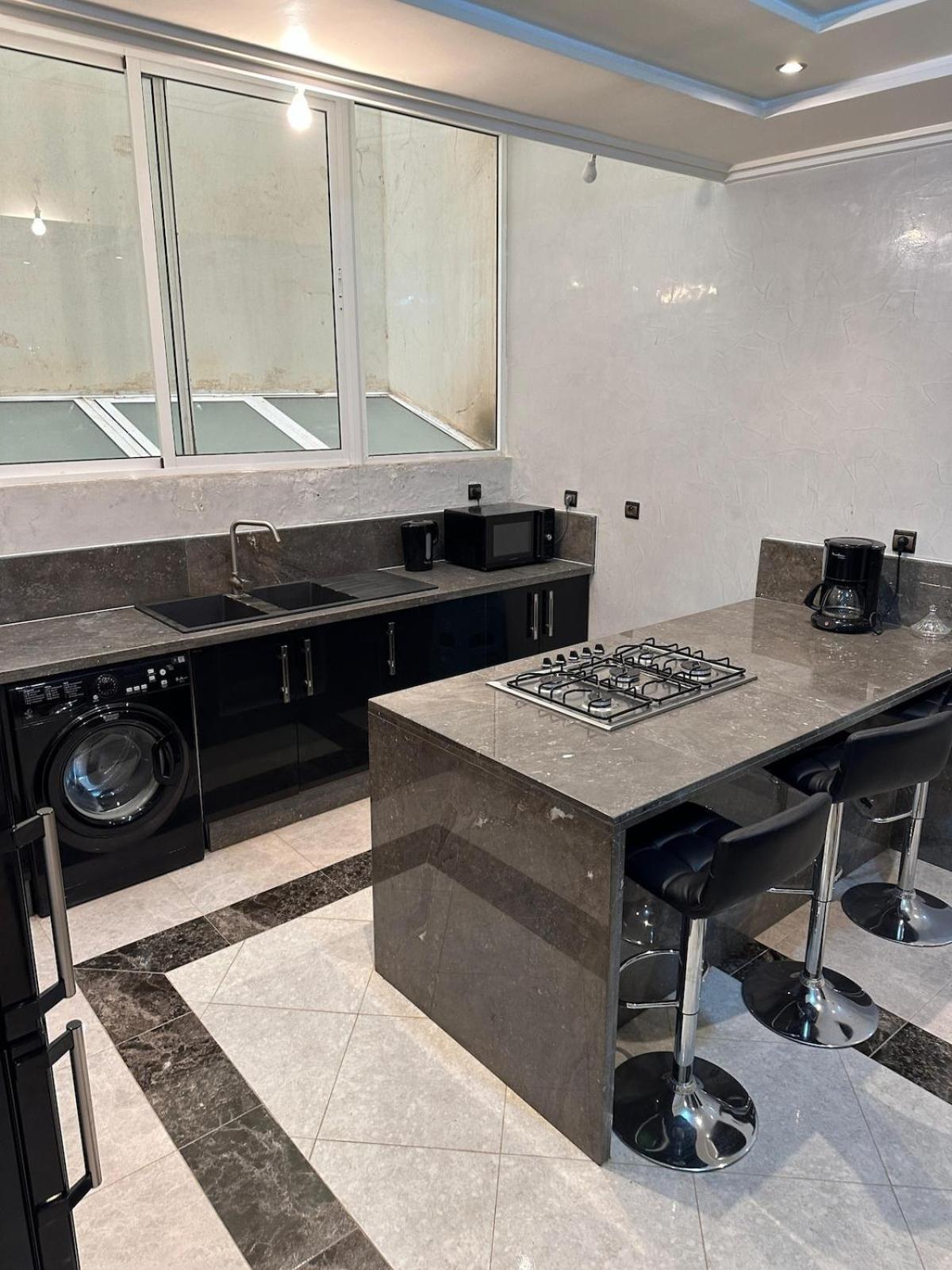 Apartment Spacious With Moroccan Artisanal Charm Fes